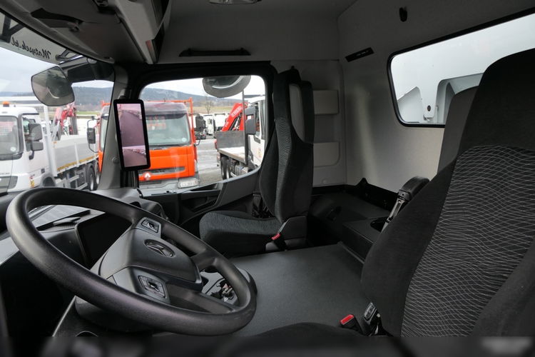 Mercedes AROCS 3246 / 8x4 / WYWROTKA / TYLNOZSYP / EURO 6 / OPONY 100 %  zdjęcie 24