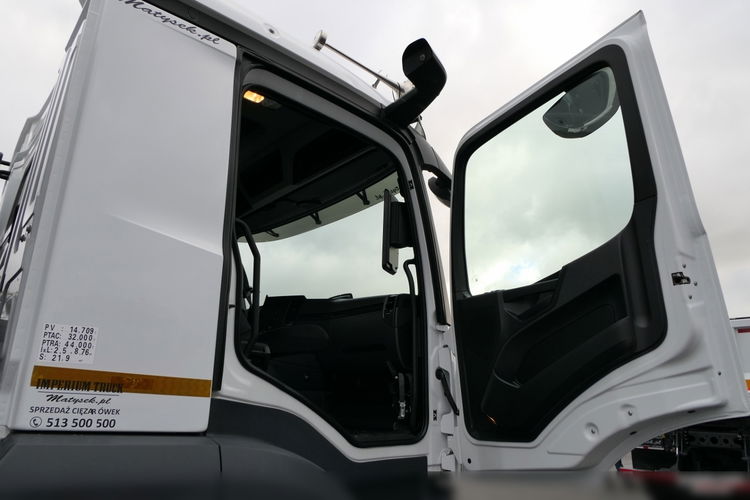 Mercedes AROCS 3246 / 8x4 / WYWROTKA / TYLNOZSYP / EURO 6 / OPONY 100 %  zdjęcie 33