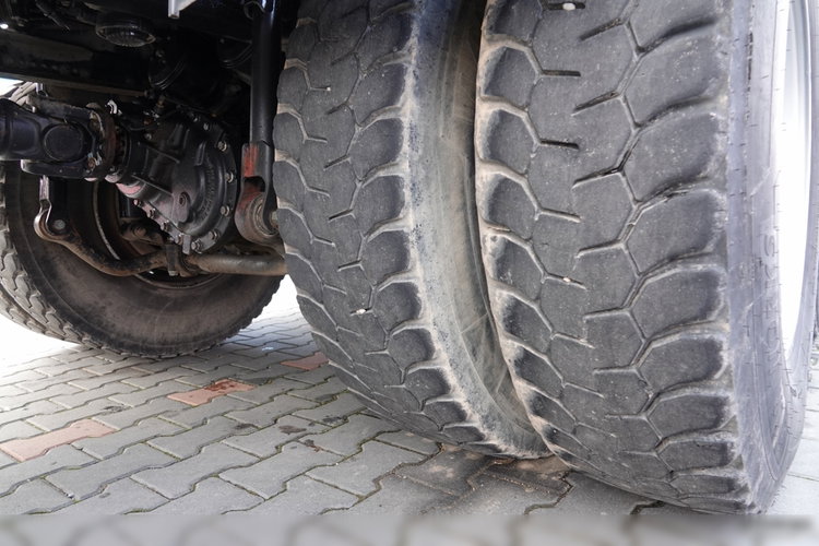 MAN TGA 35.350 / 6x4 / WYWROTKA / HYDROBURTA /UAL / BORDMATIC / SPROWADZONY  zdjęcie 36