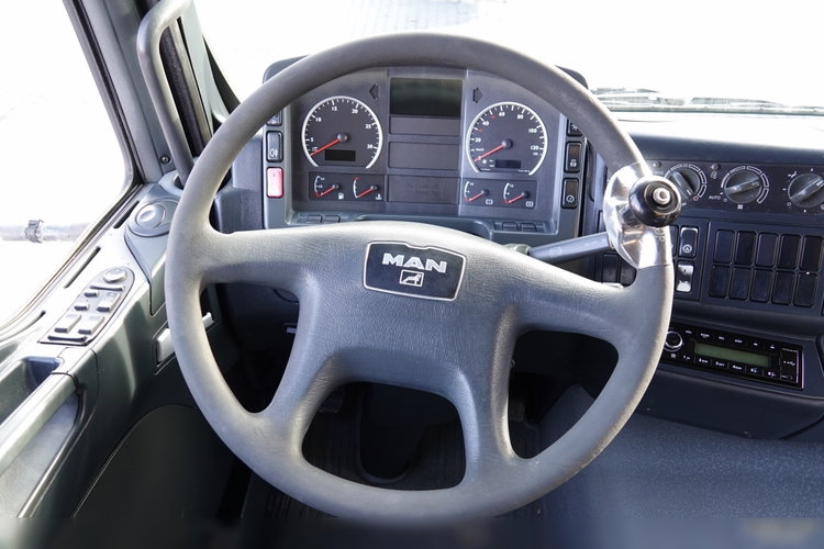 MAN TGA 35.350 / 6x4 / WYWROTKA / HYDROBURTA /UAL / BORDMATIC / SPROWADZONY  zdjęcie 46