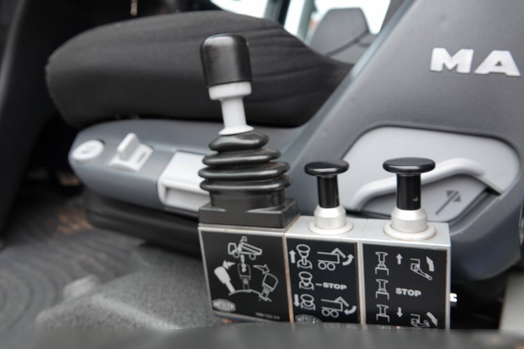 MAN TGS 35.480 / 8x4 / WYWROTKA TYLNOZSYPOWA / MEILLER KIPER / HYDRAULICZNA KLAPA / EURO 6 / 2017 ROK zdjęcie 32