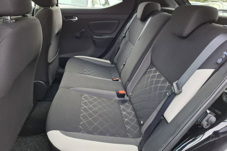 Nissan Micra Benzyna. 90 Koni. Navi. Podgrzewane Fotele i Kierownica. Serwisowana. zdjęcie 19
