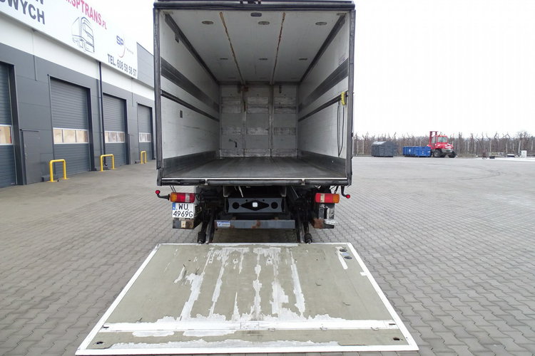 Mercedes ATEGO 1222 Izoterma Klimatyzacja Blokada Mostu Zarejestrowany , Poduszki, Winda , Kamera cofania , Manual 6 biegowy zdjęcie 13