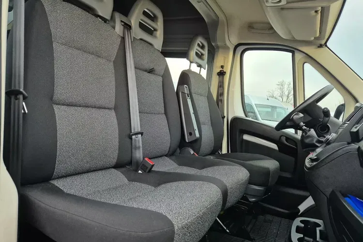 Fiat Ducato L4H3 99999zł NETTO Brygadówka 6 osób 2.3 MultiJET/140KM zdjęcie 25