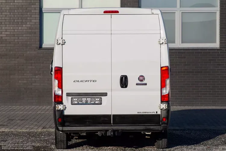 Fiat Ducato L2H2 ŚREDNI 2.3 Professional zdjęcie 5