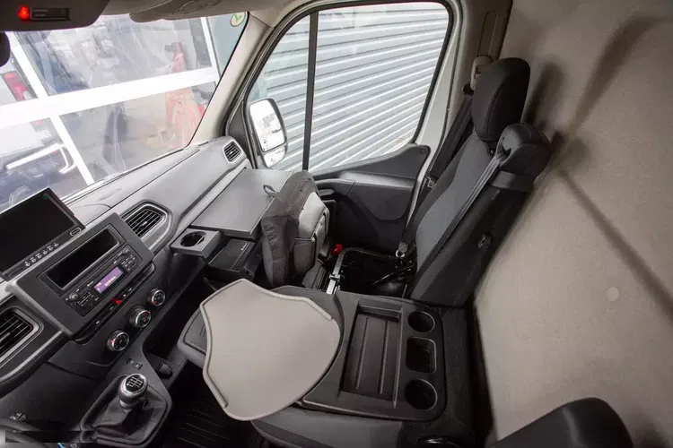 Renault Master L3H2 CHŁODNIA 0 C Izoterma zdjęcie 15