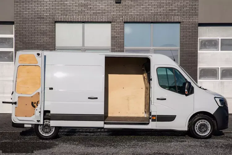 Renault Master L3H2 2.3 DCI Blaszak MAXI zdjęcie 4