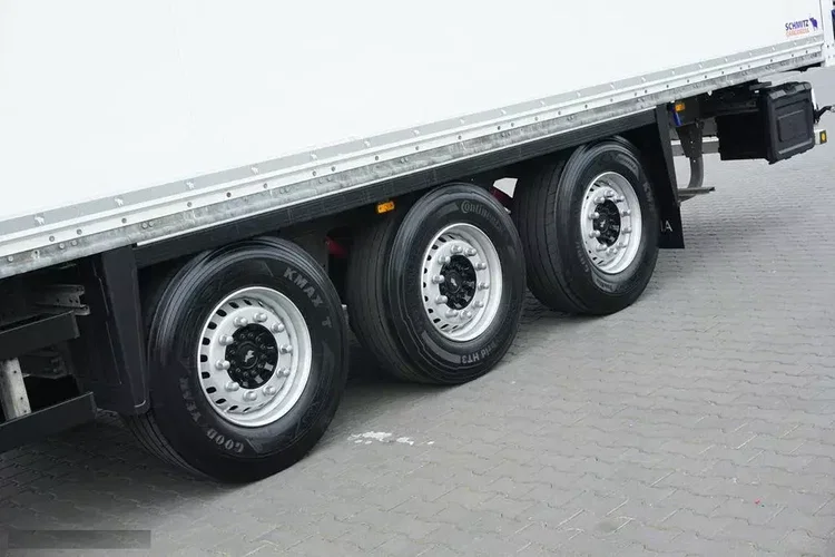 Schmitz IZOTERMA / DOPPELSTOCK / OŚ PODNOSZONA zdjęcie 8