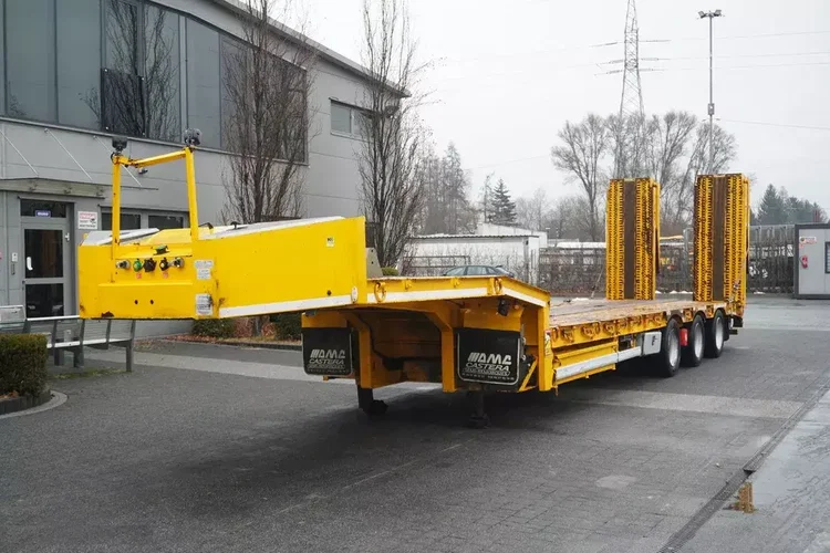 AMC CASTERA S/R 38T / oś skrętna zdjęcie 2