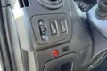 samochód dostawczy Renault zdjęcie 30