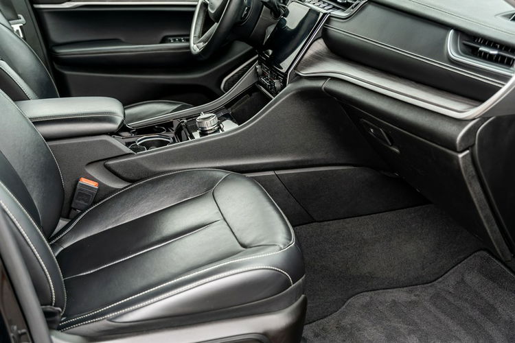 Jeep Grand Cherokee 3.6 V6 286KM / Oryginalny przebieg / Bogato wyposażony zdjęcie 26