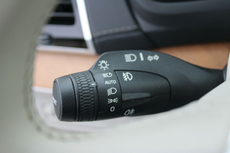 Volvo XC 90 T8 AWD Plug-In Hybrid Inscription Bowers$Wilkins zdjęcie 29