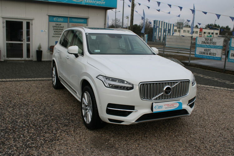 Volvo XC 90 T8 AWD Plug-In Hybrid Inscription Bowers$Wilkins zdjęcie 3