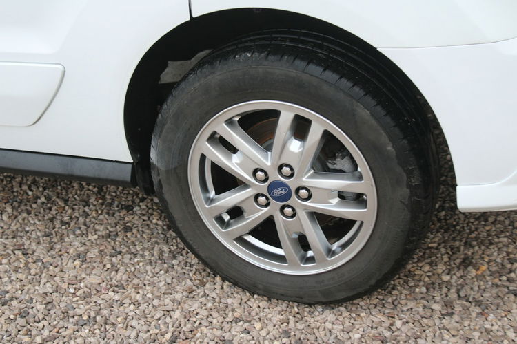 Ford Tourneo Connect 1.5 EcoBlue 120KM Titanium F-vat Gwarancja SalonPL zdjęcie 9