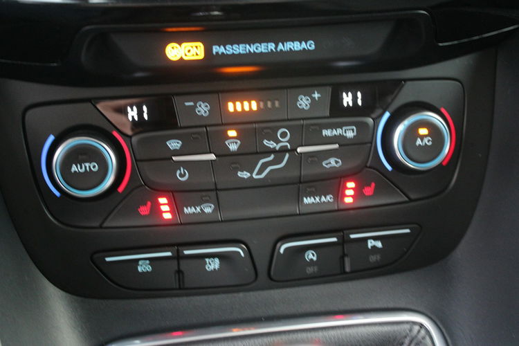 Ford Tourneo Connect 1.5 EcoBlue 120KM Titanium F-vat Gwarancja SalonPL zdjęcie 26