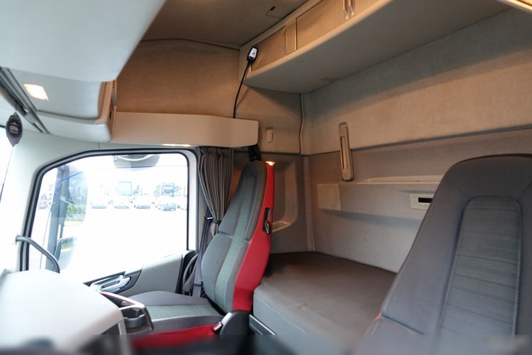 Volvo FH 500 / HYDRAULIKA / KLIMA POSTOJOWA / OPONY 100%  zdjęcie 26