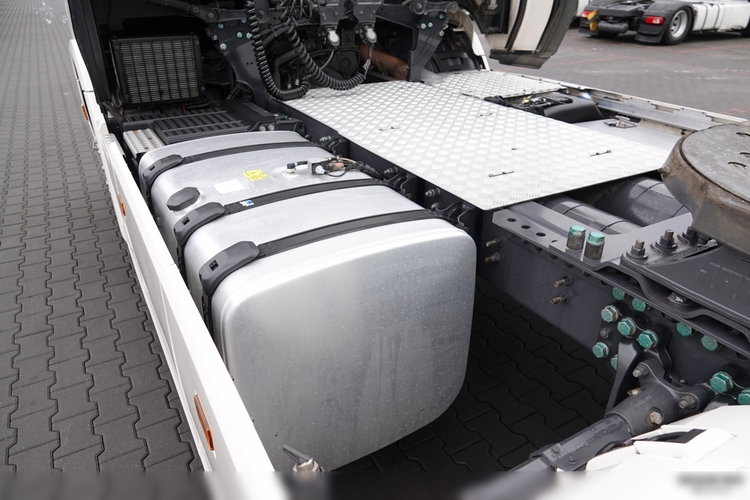 Scania S 500 / RETARDER / NISKA KABINA / CAŁA NA PODUSZKACH / PO ZŁOTYM KONTRAKCIE SERWISOWYM zdjęcie 14