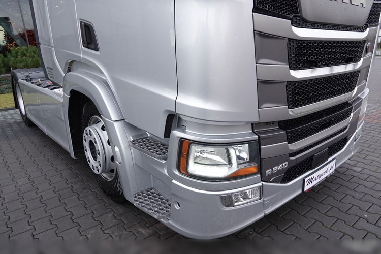Scania R 540 / RETARDER / CAŁA NA PODUSZKACH / PO ZŁOTYM KONTRAKCIE SERWISOWYM / OPONY 100 %  zdjęcie 12