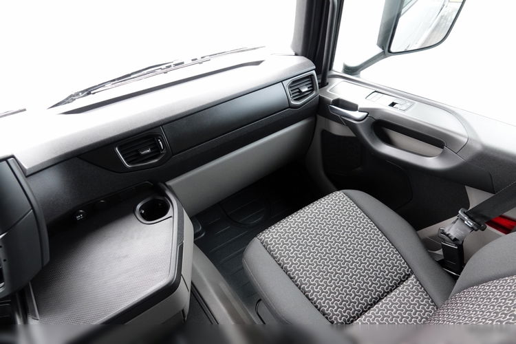 Scania R 540 / RETARDER / CAŁA NA PODUSZKACH / PO ZŁOTYM KONTRAKCIE SERWISOWYM / OPONY 100 %  zdjęcie 34