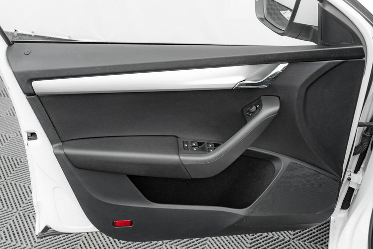 Skoda Octavia WE460XJ#1.5 TSI Ambition DSG Cz.park 2 stref klima Salon PL VAT23% zdjęcie 12