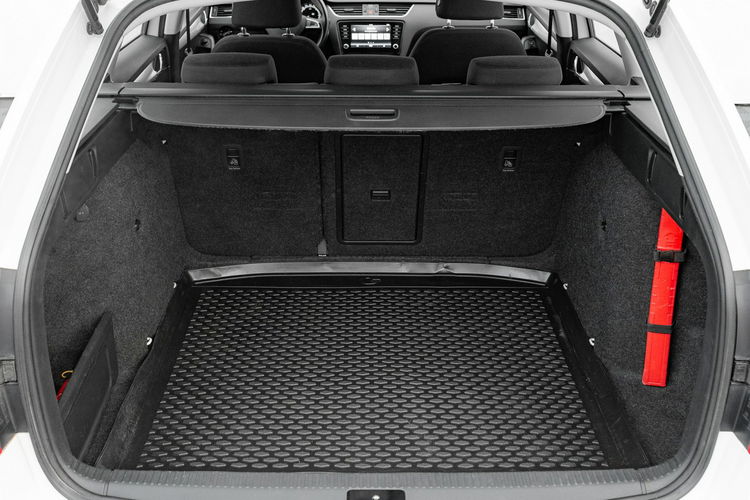 Skoda Octavia WE460XJ#1.5 TSI Ambition DSG Cz.park 2 stref klima Salon PL VAT23% zdjęcie 28