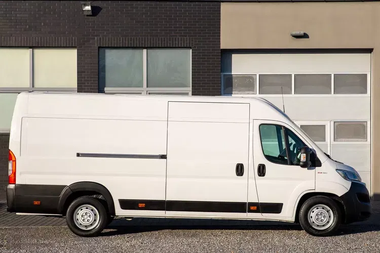 Fiat Ducato MAXI 2.3 130KM L4H2 Professional zdjęcie 3