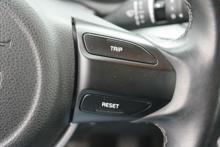 Kia Rio M F-vat Salon Polska Grzane fotele kierownica zdjęcie 13