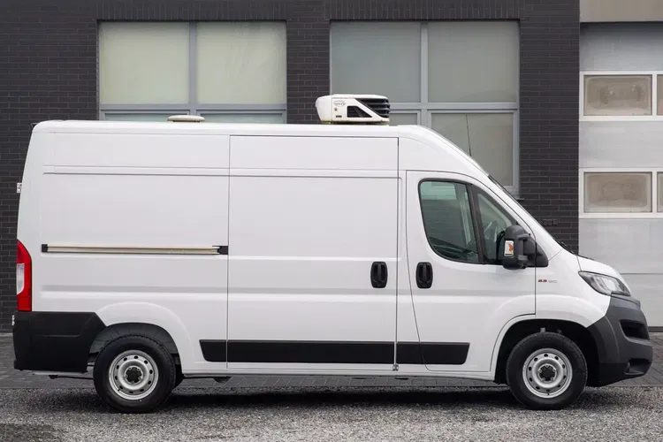 Fiat Ducato CHŁODNIA/MROŹNIA + gniazdo postojowe L2H2 zdjęcie 5