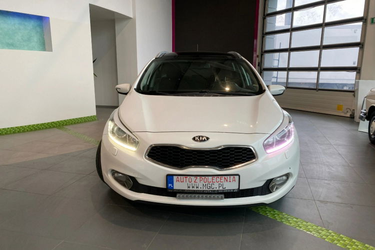 Kia Cee'd Idealny stan, Serwis do końca, Możliwość transportu MODEL 2015 zdjęcie 4