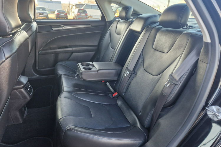 Ford Mondeo Titanium Skóra KameraCof SONY Podgrz.Fotele Automat Gwarnacja ROK zdjęcie 22