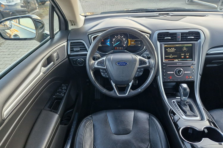 Ford Mondeo Titanium Skóra KameraCof SONY Podgrz.Fotele Automat Gwarnacja ROK zdjęcie 25