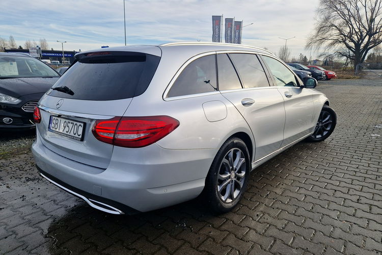 Mercedes C 160 Bezwypadkowy PełenSerwisASO NagłośnienieBurmester Skóra Reflektory LED zdjęcie 2