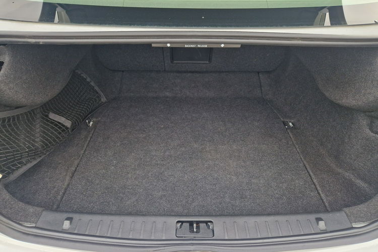 Volvo S60 4x4 Aktywny.Temp Skóra Szyber Kamera Przód i Tył Key-Less Biała Perła zdjęcie 31