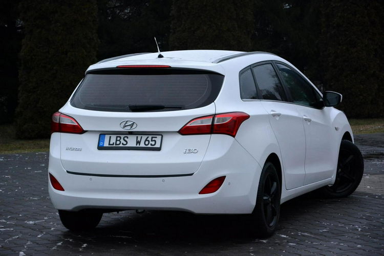 i30 Lift Navi Kamera Ledy Parktronic Grzana kierownica ASO Hyundai ALU17 zdjęcie 13