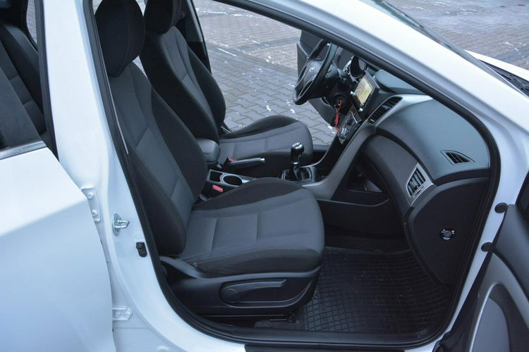 i30 Lift Navi Kamera Ledy Parktronic Grzana kierownica ASO Hyundai ALU17 zdjęcie 15