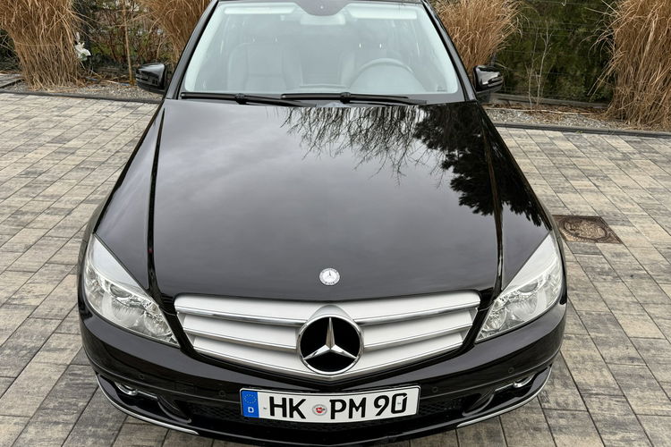 Mercedes C 200 Bardzo zadbana - 100% oryginalny przebieg zdjęcie 2