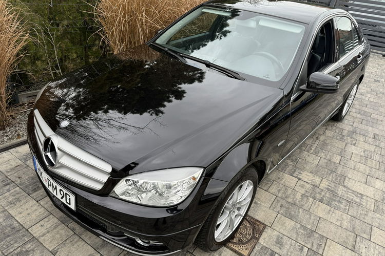 Mercedes C 200 Bardzo zadbana - 100% oryginalny przebieg zdjęcie 3