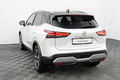 samochód osobowy Nissan zdjęcie 4