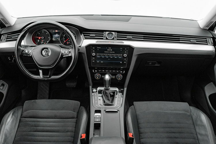 Volkswagen Passat GD8G154#2.0 TDI 4Mot. Highline DSG7 Podgrz.f kier szyba Salon PL VAT23 zdjęcie 15