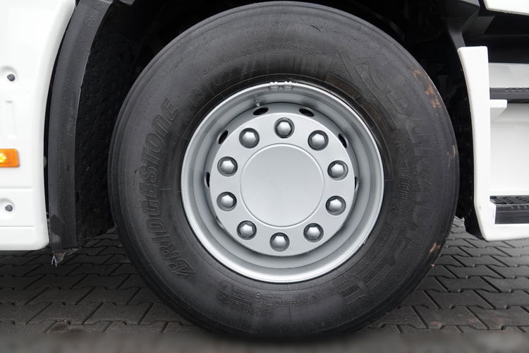 Renault T 520 / 13L / RETARDER / KLIMA POSTOJOWA / OPONY 100 % / HIGH CAB / MAŁY PRZEBIEG / PO KONTRAKCIE SERWISOWYM zdjęcie 20