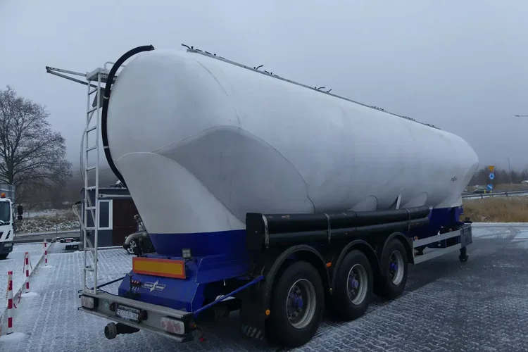 Spitzer SF / CYSTERNA 55m3 / SILOS DO MATERIAŁÓW SYPKICH / zdjęcie 6