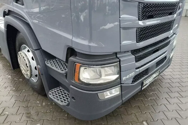 Scania R450 / ADR / EURO 6 BEZ EGR / RETARDER / NISKI PRZEBIEG / zdjęcie 9