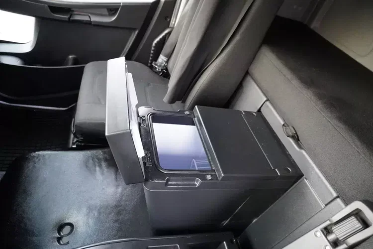 Iveco Eurocargo ML 160E28 E6 Glob / 21 europalet zdjęcie 28