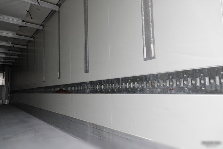 Krone CHŁODNIA / DOPPELSTOCK / THERMO KING SLX 300 / OPONY 100 % / 700 MTH / MAŁO UŻYWANA  zdjęcie 17