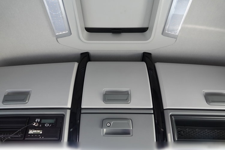 Renault C 440 / 13 LITROWA / BDE / ZESTAW TANDEM PRZEJAZDOWY / 22 000 KM !!! zdjęcie 55