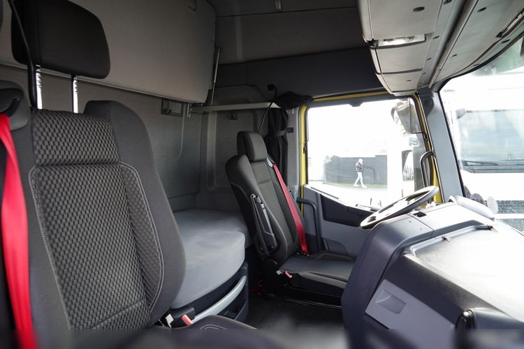 Renault T 440 / 13 LITROWY / RETARDER / KLIMA POSTOJOWA / OPONY 100% / ALUFELGI / SPROWADZONA  zdjęcie 37