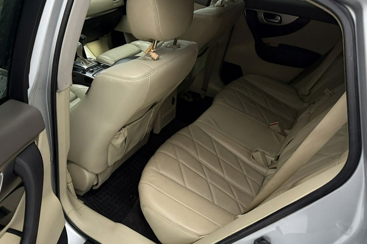 Infiniti FX 50 S51 400KM 5.0v8 + gaz piękny zarąbany zamkną 1.r. Gwarancj zdjęcie 13