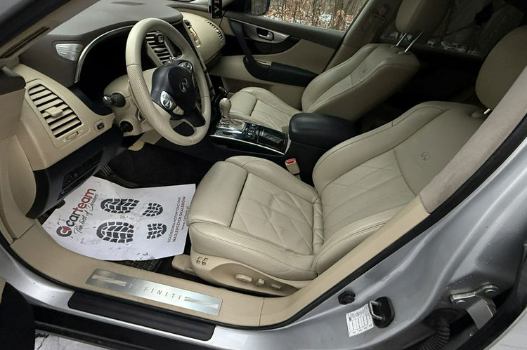Infiniti FX 50 S51 400KM 5.0v8 + gaz piękny zarąbany zamkną 1.r. Gwarancj zdjęcie 17