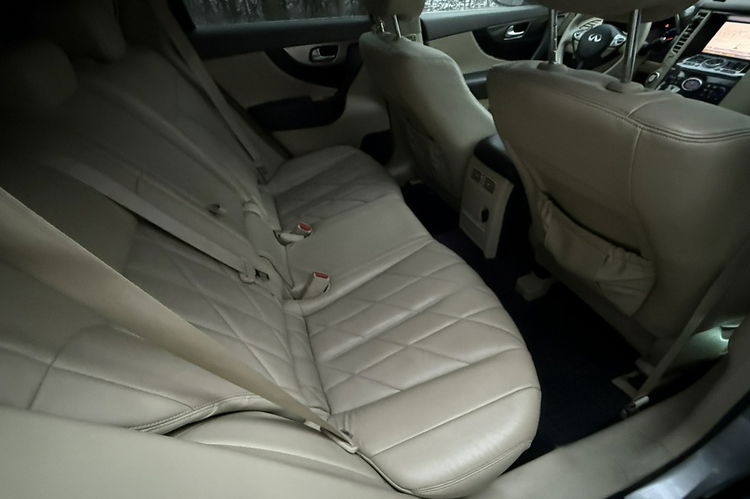 Infiniti FX 50 S51 400KM 5.0v8 + gaz piękny zarąbany zamkną 1.r. Gwarancj zdjęcie 34