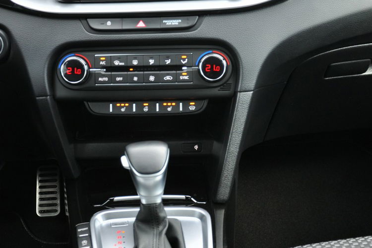 Kia XCeed 1.6T-GDI 204KM XL DCT SalonPl Kamera Nawigacja Pogrz.Szyba Kier. El.Kl zdjęcie 25